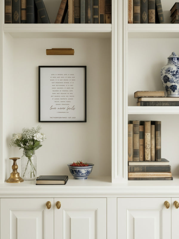 “Love Is Patient, Love Is Kind” 1 Corinthians 13:4 Scripture Wall Sign – Personalized Christian Home Décor