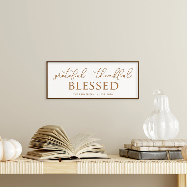 “Grateful, Thankful, Blessed” – Personalized Wall Sign with Family Name and Year