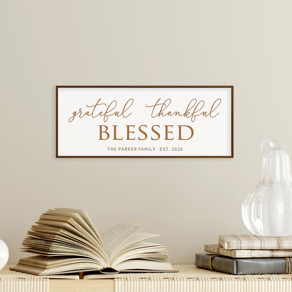 “Grateful, Thankful, Blessed” – Personalized Wall Sign with Family Name and Year